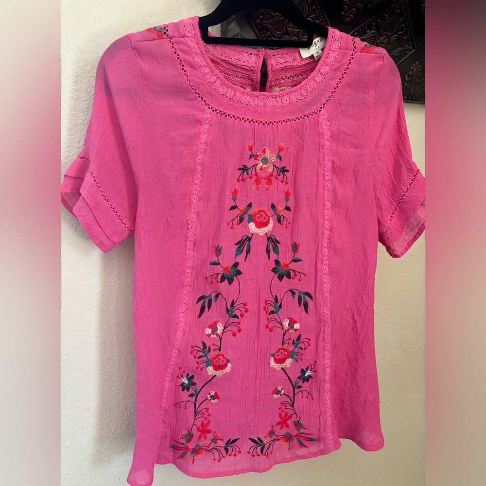 Umgee embroidered pink cotton blend blouse